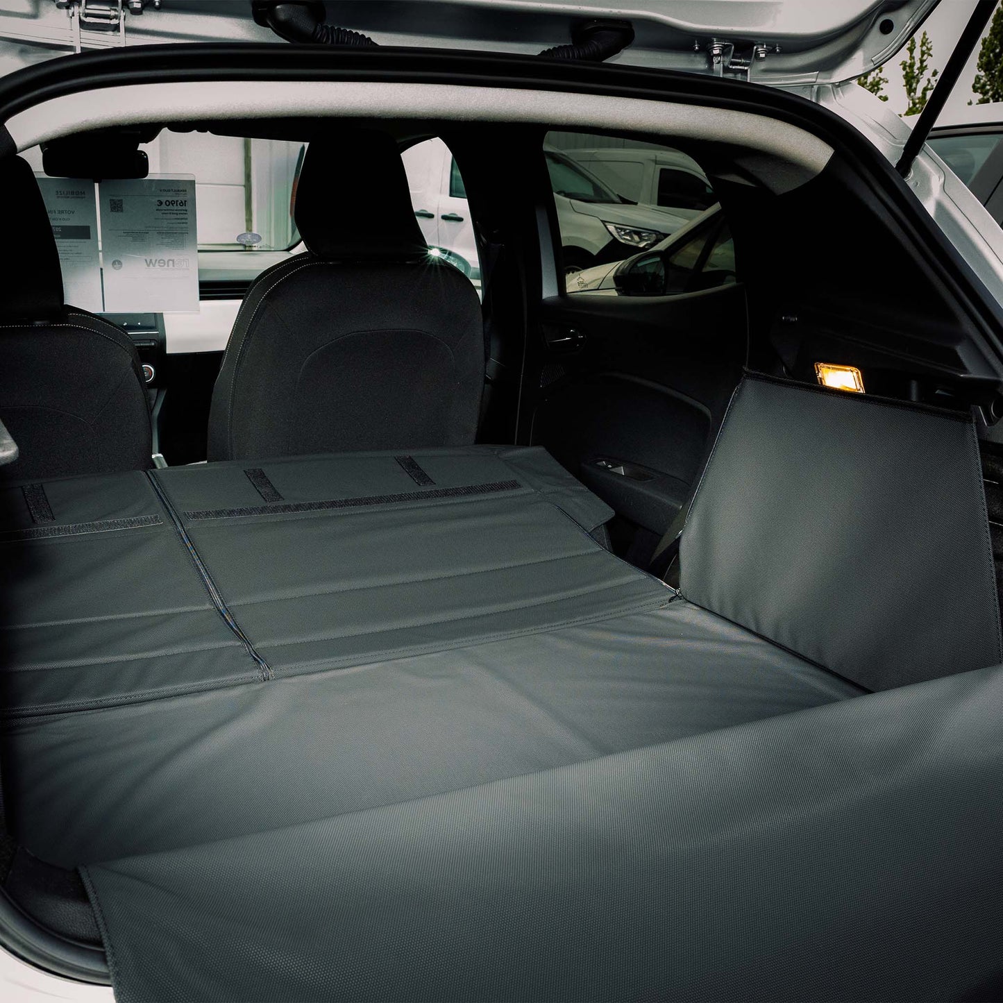 Renault Clio 4 - Protection de coffre intégrale sur mesure