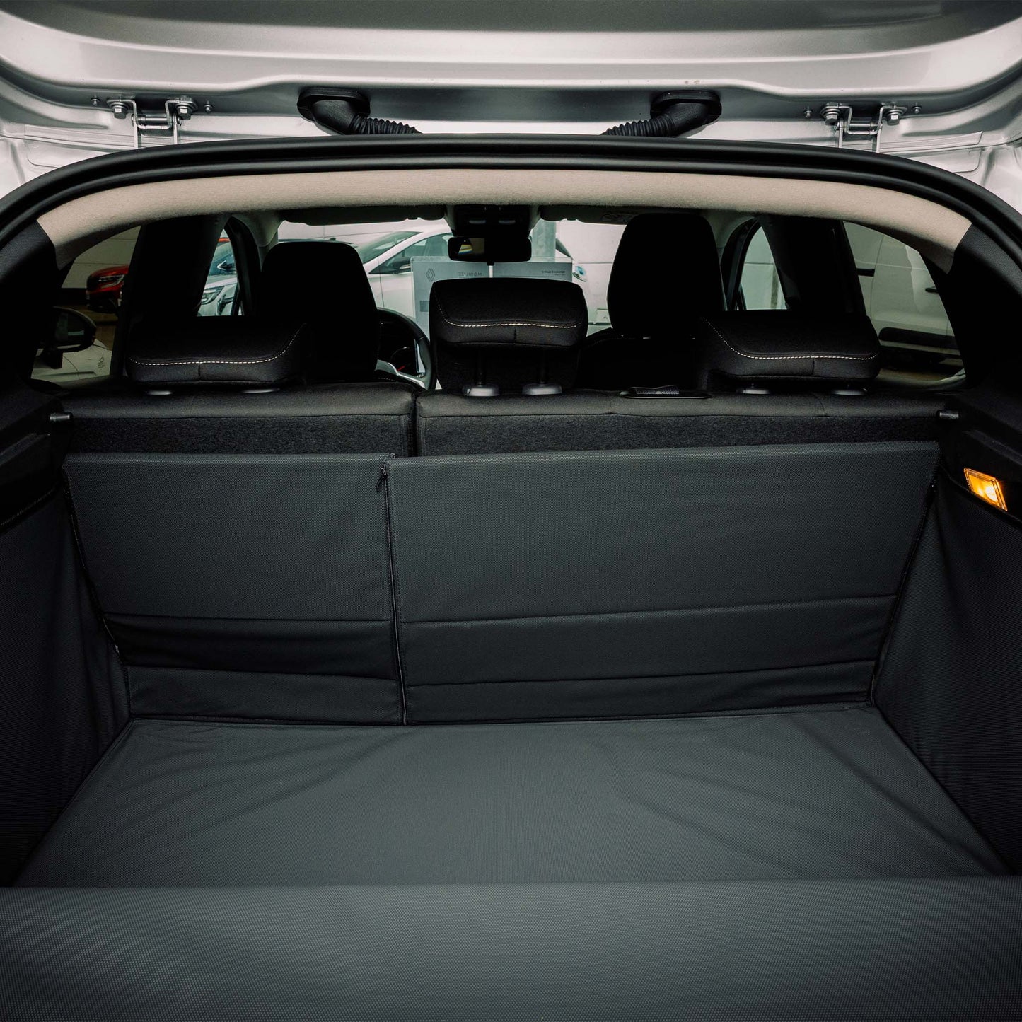 Renault Clio 4 - Protection de coffre intégrale sur mesure