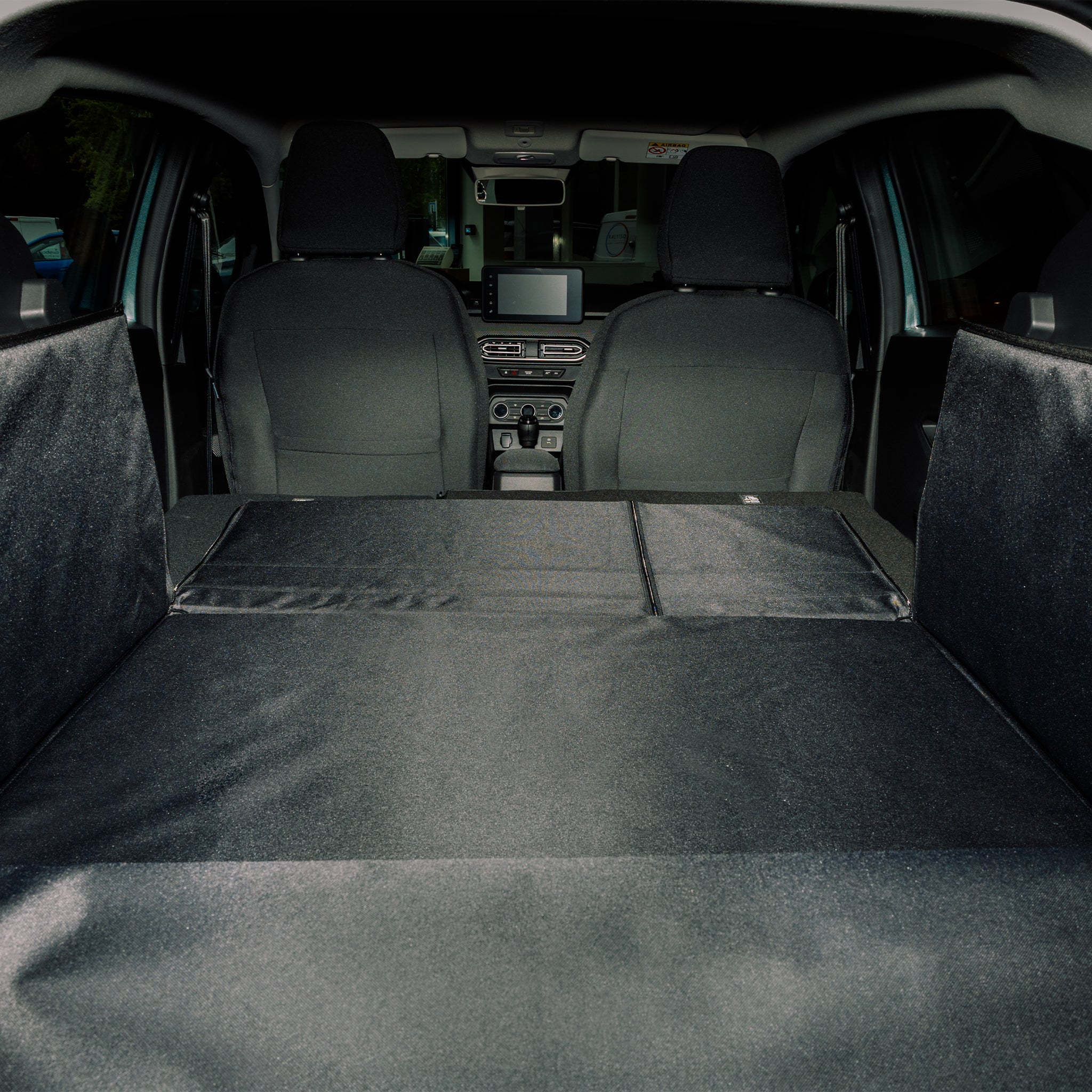 Dacia Sandero 2 - Bac de protection de coffre sur mesure