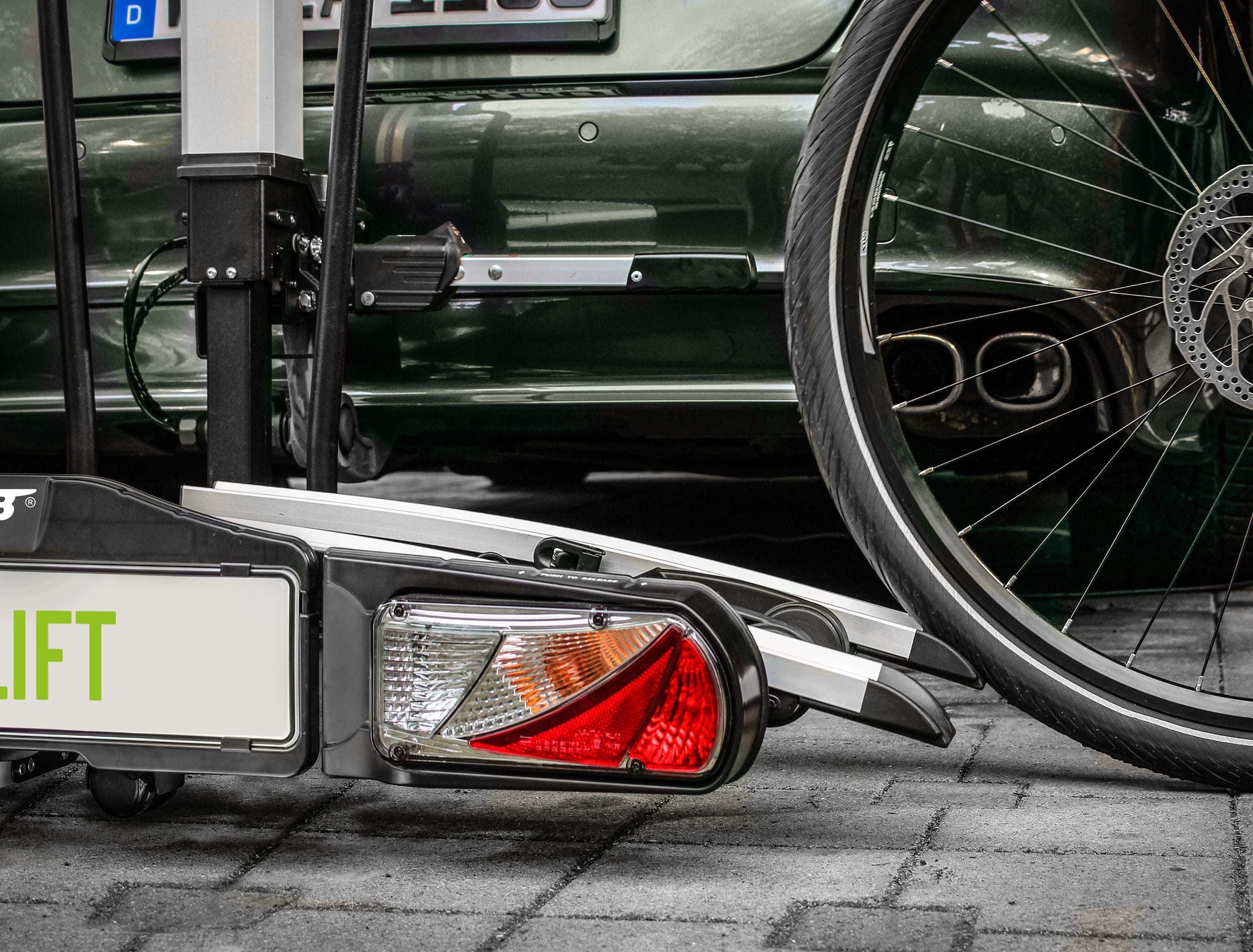 Porte-vélos 2 vélos avec système de levage électrique Bike Lift EUFAB