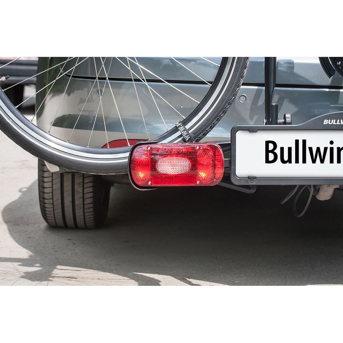 Porte-vélo d'attelage plateforme pour 1 vélo Bullwing SR1