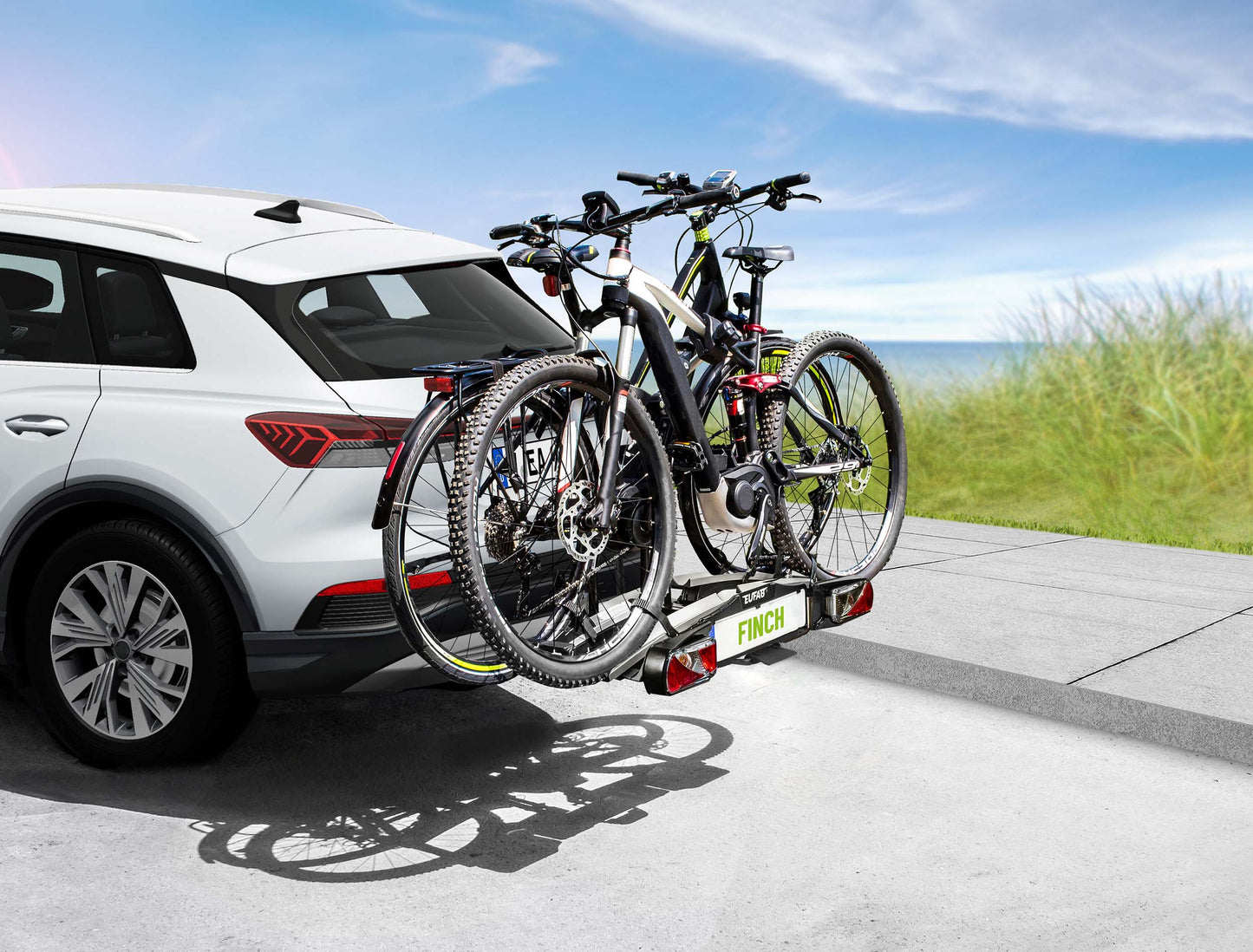 Porte-vélos 2 vélos sur attelage basculante et pliable FINCH II- EUFAB