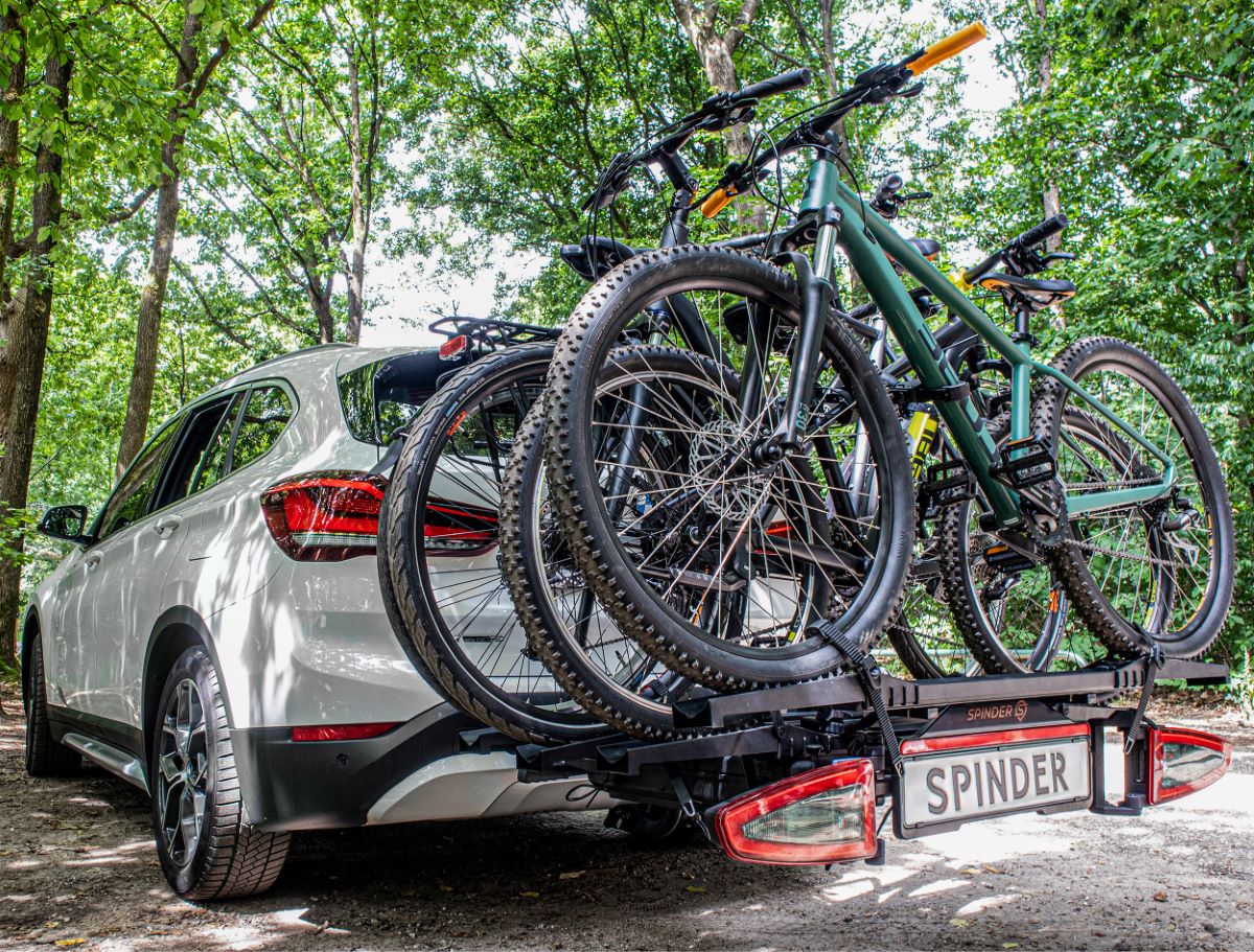 Porte-vélos sur attelage 3 vélos EasyFold XT Thule - Équipement velo Porte-vélos sur attelage 3 vélos EasyFold XT Thule - Équipement velo