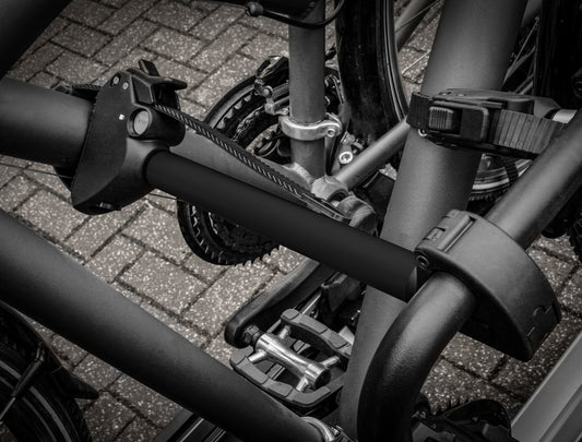 Porte-vélo EUFAB : Fixe-cadre Long Amovible Noir Ø 25 + 30 mm Antivol avec Collier de serrage - Porte-vélos EUFAB