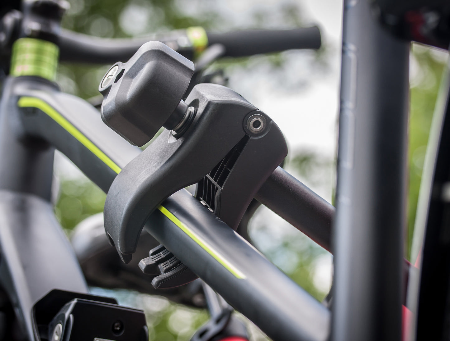 Porte-vélos 2 vélos sur attelage PREMIUM pliable et basculant - EUFAB