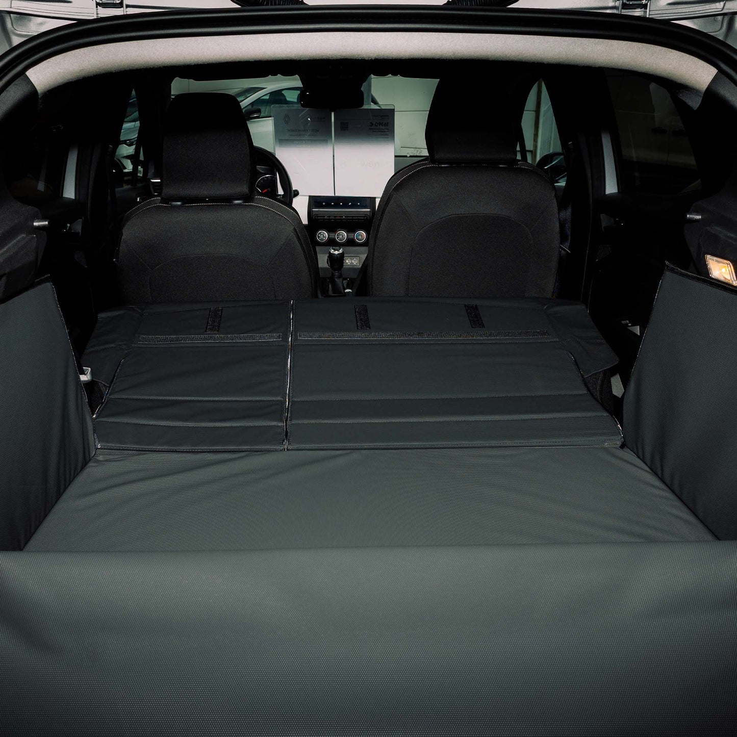 Renault Clio 4 - Protection de coffre intégrale sur mesure