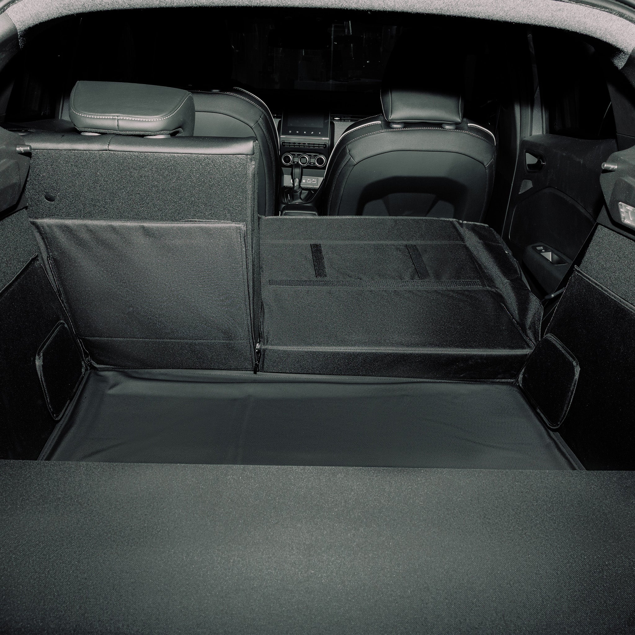 Renault Clio 5 - Bac de protection de coffre sur mesure