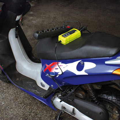 Chargeur batterie intelligent 3,5 A - DFC530