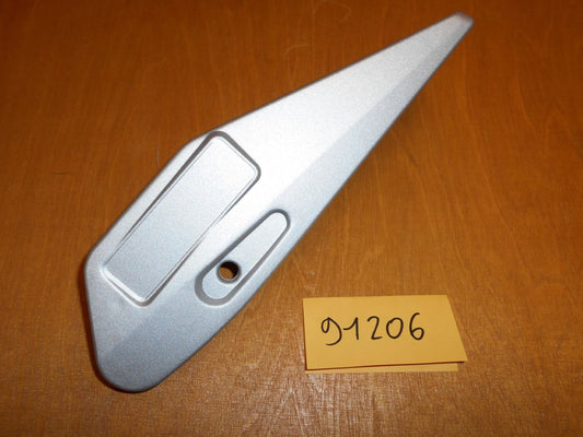 ENDURO EM505 Couverle latéral éxtérieur B